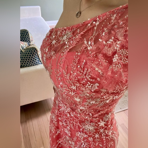 Mac Duggal One Shoulder Embellished gown - Prom - Picture 5 of 11